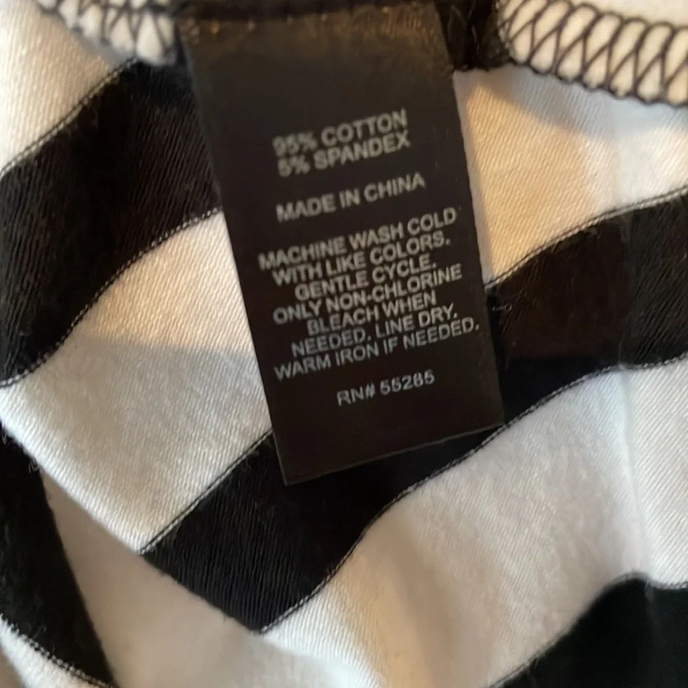 Express Black White Striped Peplum Tank Top Small Stretch Sleeveless Zip Back